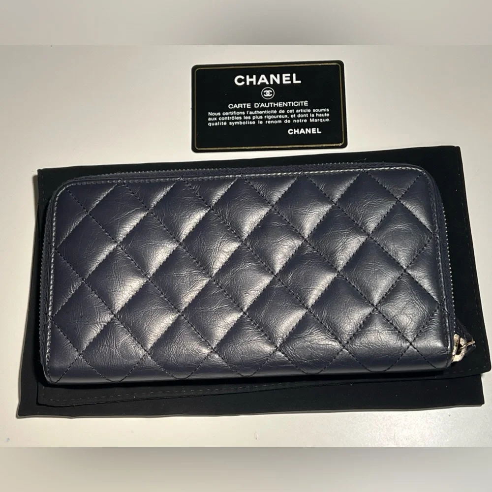 Chanel Reissue long zipper wallet second hand - Picture 2 of 12